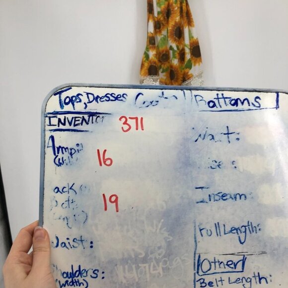 TELA Urban Outfitters sunflower print halter crop top lace  crochet hem - Picture 14 of 16